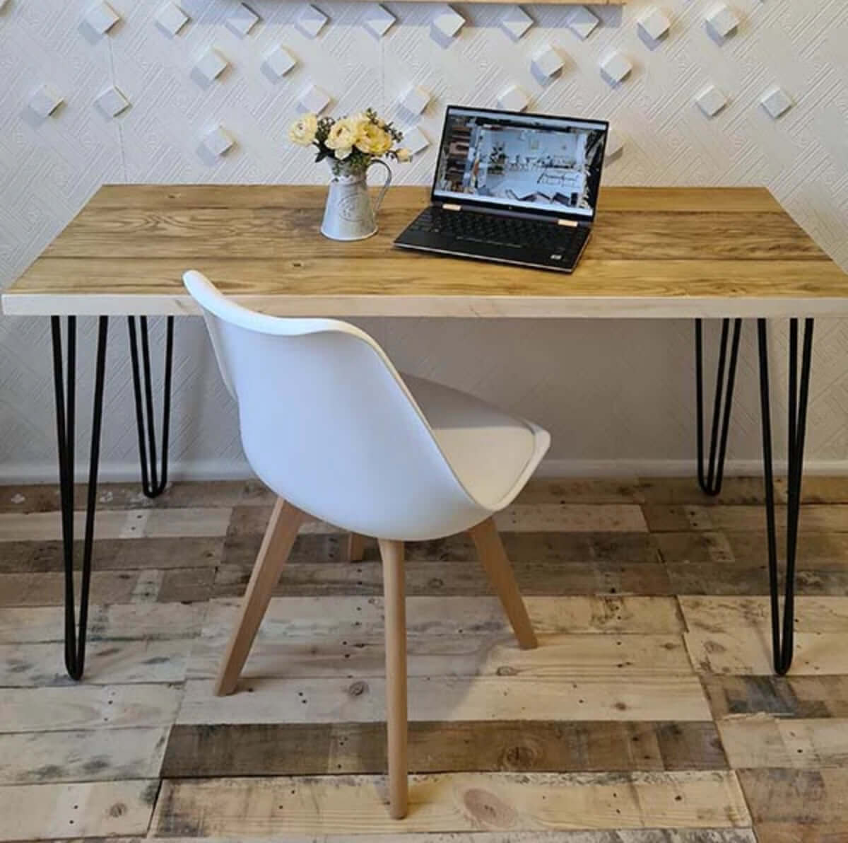 Reclaimed Scaffolding Board Desk with Hairpin Legs